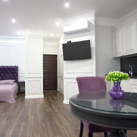 Апартаменти Luxury In Historical Center Of